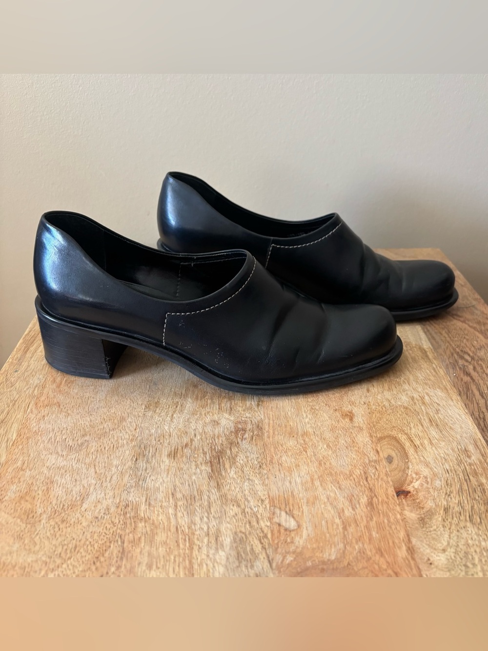 Vintage 90s Franco Sarto Black Leather Low Block Heel Slip-Ons